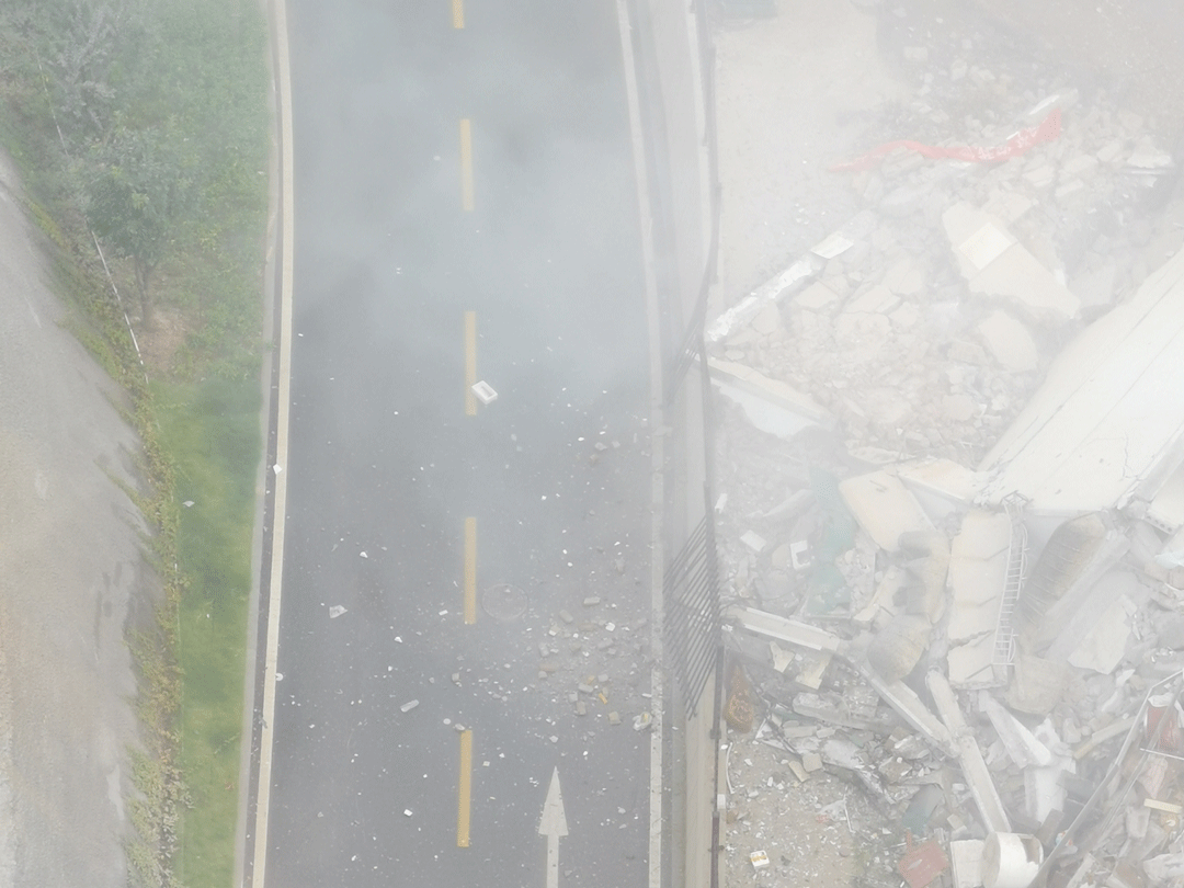 %title插图%num %title插图%num